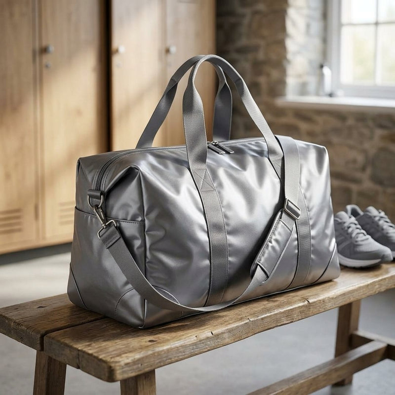 Moncler Ciemny Szary – torba sportowa z tej tkaniny