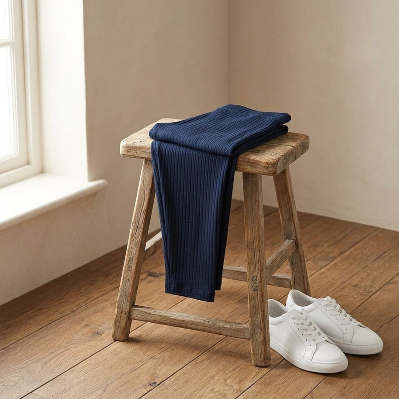 Prążek Granatowy – legginsy z tej tkaniny