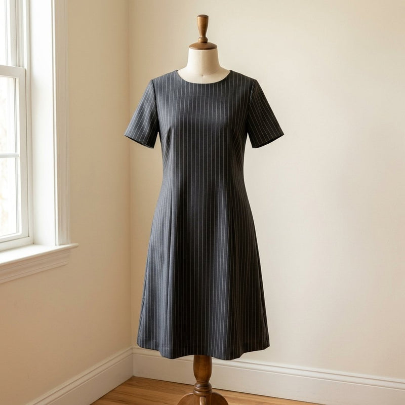 Tencel Paski Grafit – sukienka codzienna z tej tkaniny